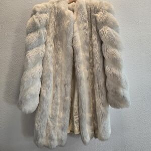 Vintage 1980s Jordash Women's Faux Fur Coat - Cream Grey Lined Classy Elagant